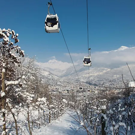 Appartement Ampaillan 002 *